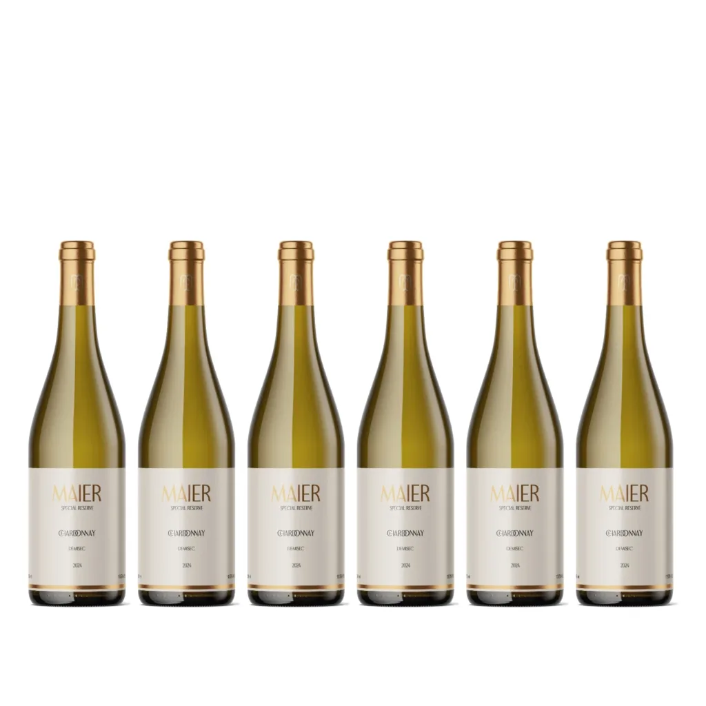 Bax cu 6 sticle de vin Crama Maier din același soi